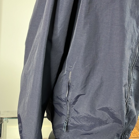 Lands’ End Men’s Navy Windbreaker retractable hood size XL - Picture 3 of 9